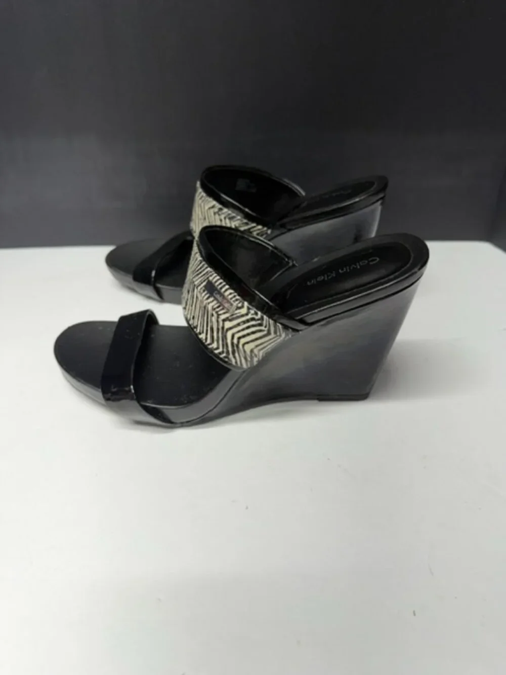 Calvin Klein Omira Wedge Sandal Woman's Size 9.5